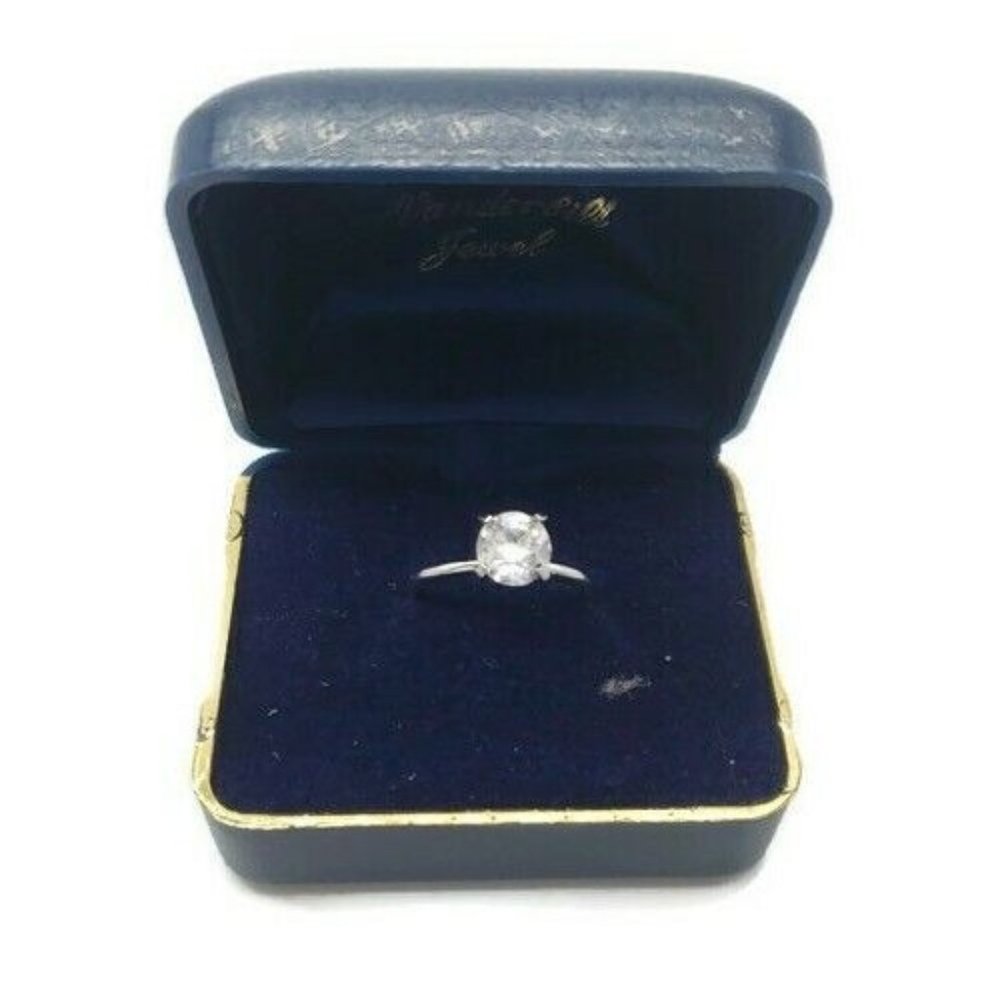 Vanderbilt Jewel Ring Size 6.5